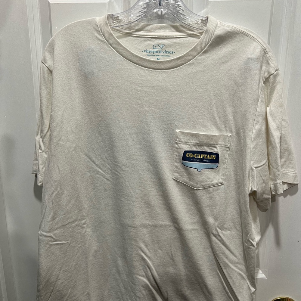 Vineyard Vines Cream Short Sleeve Tee Casual Comfort